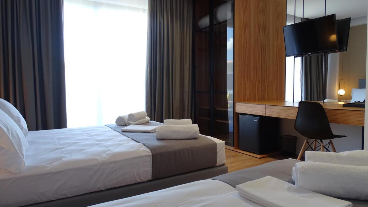 Valmar Hotel Ksamil Exteriör bild